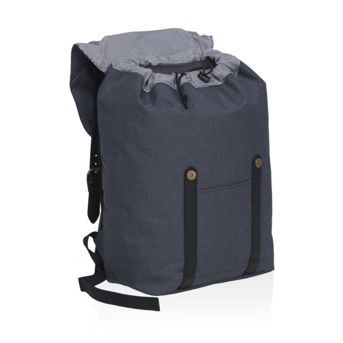 smpli-front-side-backpack-open